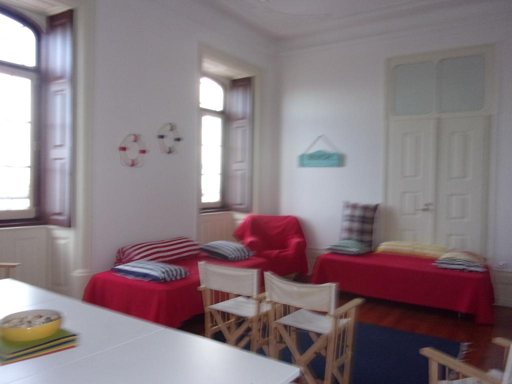 Hostel 402 Figueira da Foz Bagian luar foto